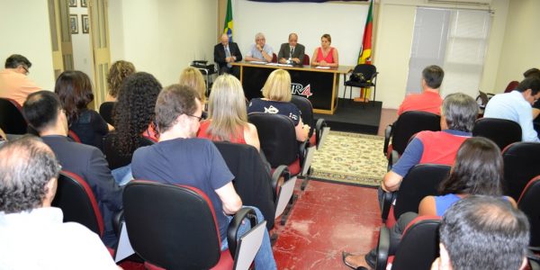 Fórum de Relações Administrativas do TRT4: nova reunião ocorreu na AMATRA em 7/12