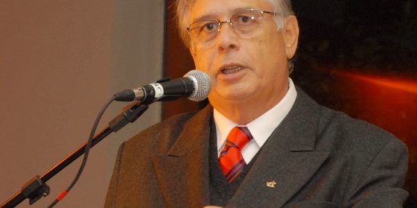 Associação manifesta seu pesar pelo falecimento do juiz do Trabalho Renato Walmor Medina Guedes