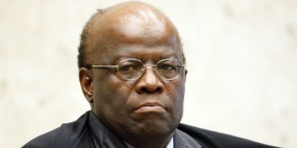 Aposentadoria de Joaquim Barbosa é publicada no Diário Oficial