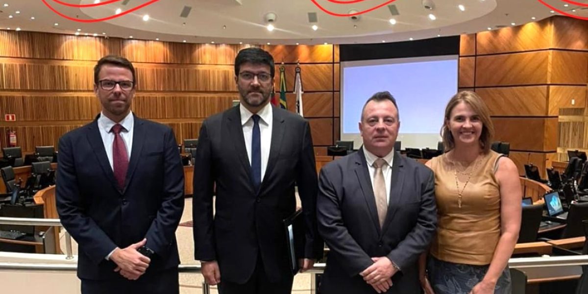 AMATRAIV participa de sessão extraordinária do Tribunal Pleno do TRT-RS