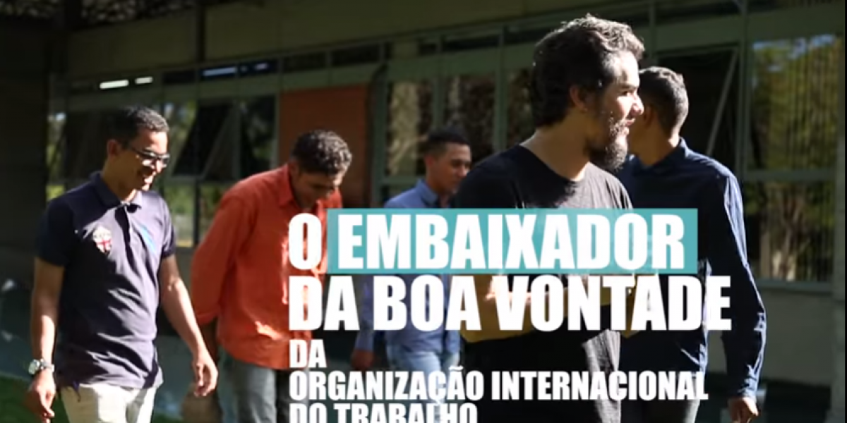 Embaixador da OIT Wagner Moura se encontra com trabalhadores resgatados da escravidão