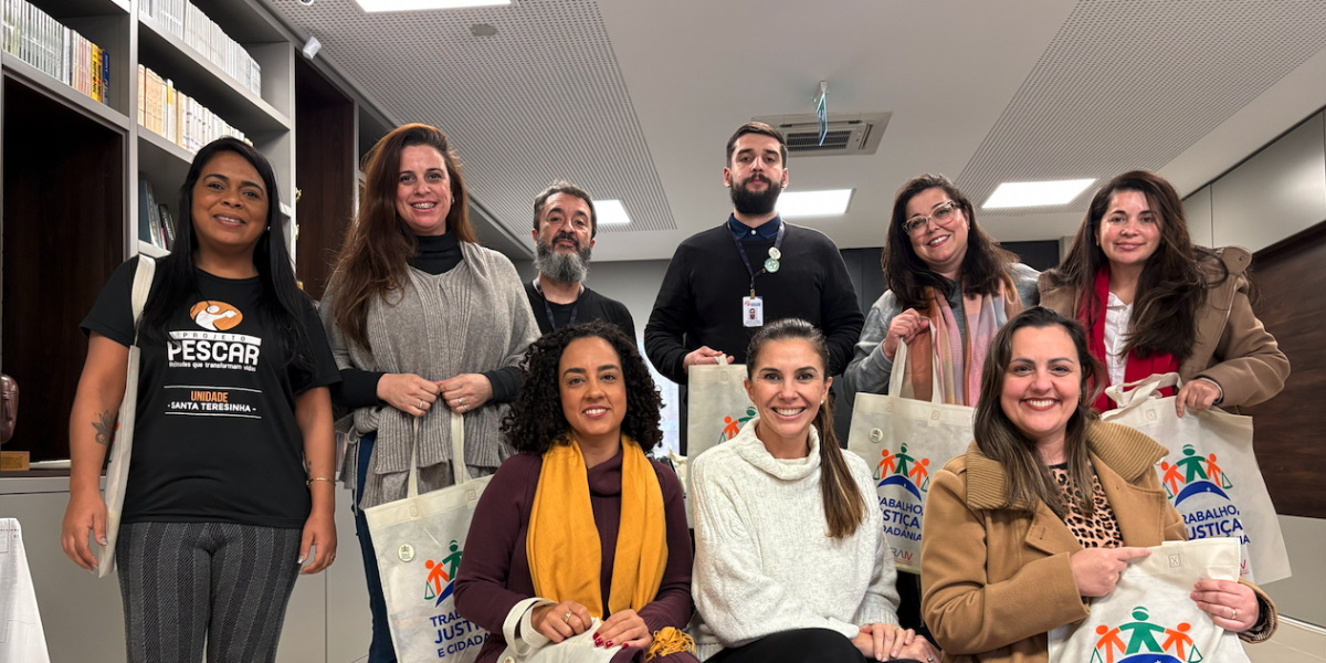 Educadores se preparam para atividades sobre cidadania e trabalho no Projeto Pescar